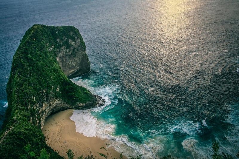 Balinese Tropical Oasis